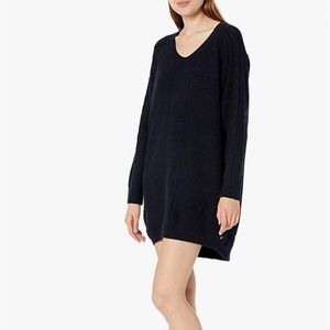 Roxy black sweater dress